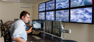 Новые технологии помогают обуздать оператора системы видеонаблюдения